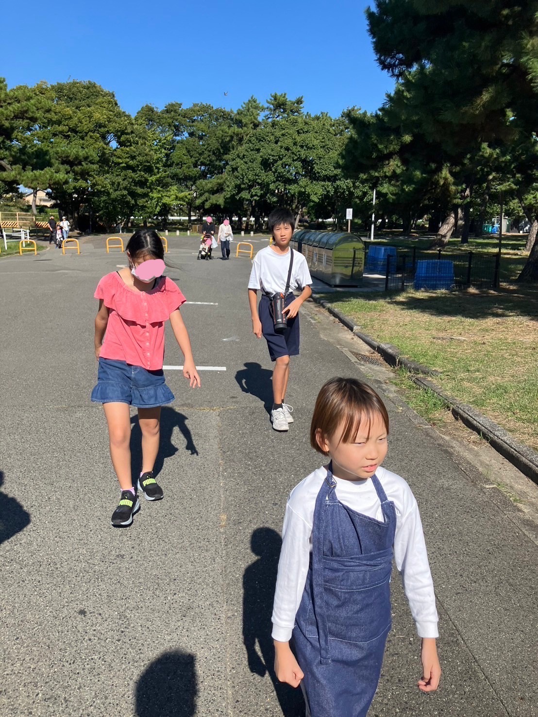 大阪市浪速区の放課後等デイサービスオハナピース大阪日本橋の浜寺公園へおでかけ